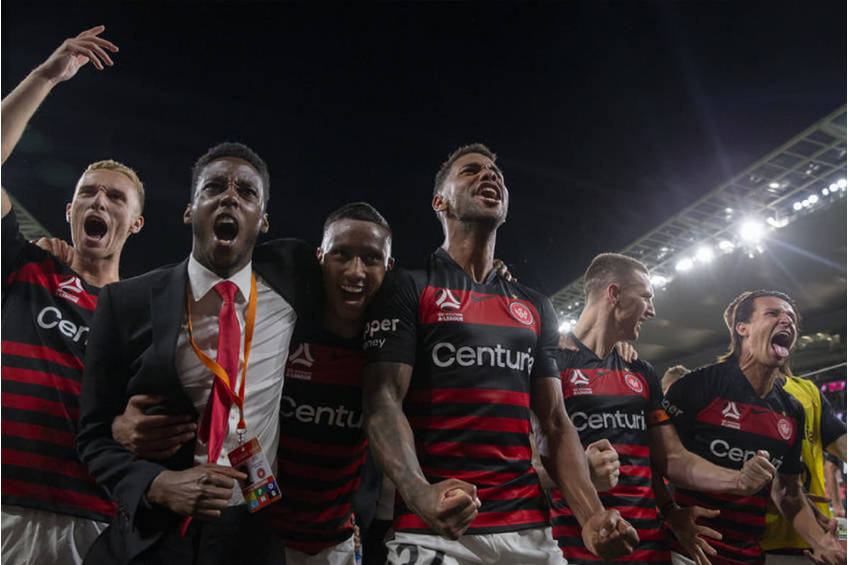 Western sydney wanderers private suite0