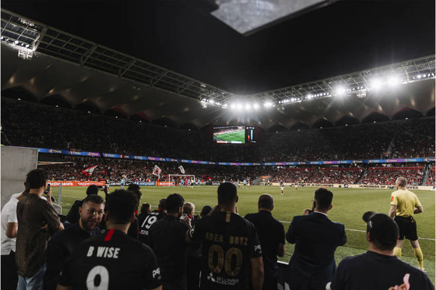 Sydney Wanderers Centuria Field Club1