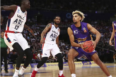 Sydney Kings Courtside Seats Experience - ROW 2