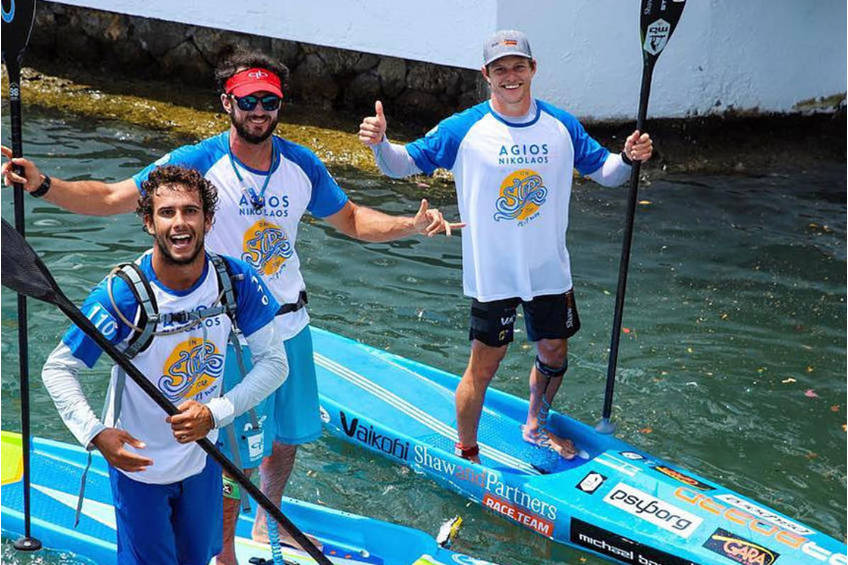 Group paddle boarding with Michael Booth0