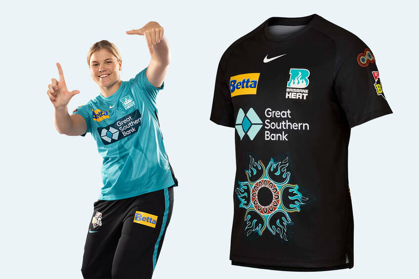 main#13 Georgia Voll signed Indigenous Jersey0