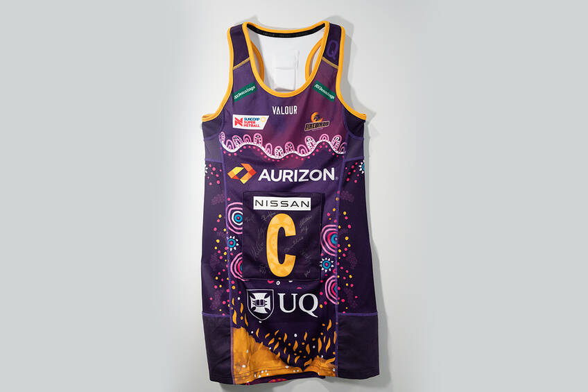 Centre first nations 2023 dress and Bib0