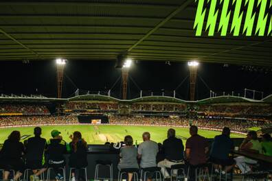 Sydney Thunder SIXT SKYDECK