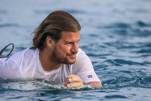 Surfing Lesson with Mark Occhilupo1