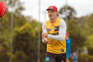 Aussie Rules Nick Holman EXPERIENCE