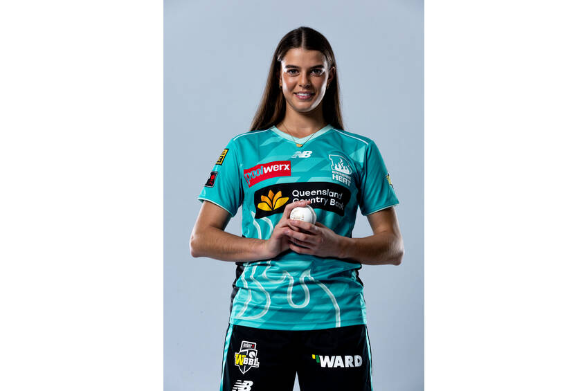 main#22 Lily Bassingthwaighte Brisbane Heat Signed Indigenous Match Shirt0