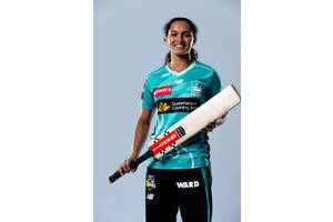 #11 Sianna Ginger Brisbane Heat Signed Indigenous Match Shirt1