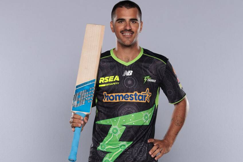 Ollie Davies Signed Shirt0