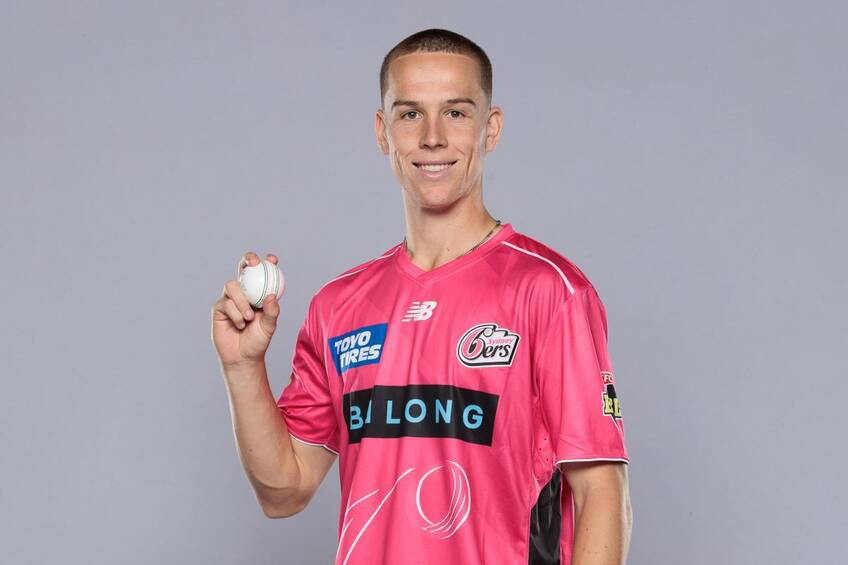 Mitch Perry Signed Shirt0