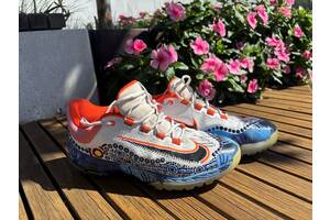 Chris Lynn Custom Signed Shoes0