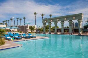 Melbourne Storm Las Vegas - Luxor Hotel Package3