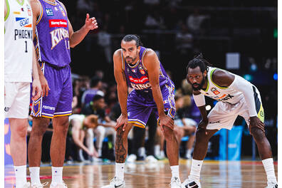 Sydney Kings Courtside Baseline Row 3