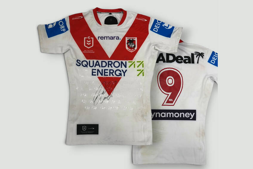 mainClint Gutherson (Captain)  2026 St George Illawarra Dragons Match Worn Jersey Signed by Clint Gutherson0