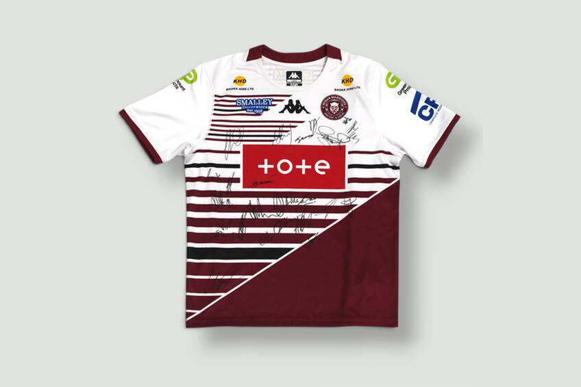 2026 Wigan Warriors Team Signed Jersey 2026 Challenge Cup Champions0